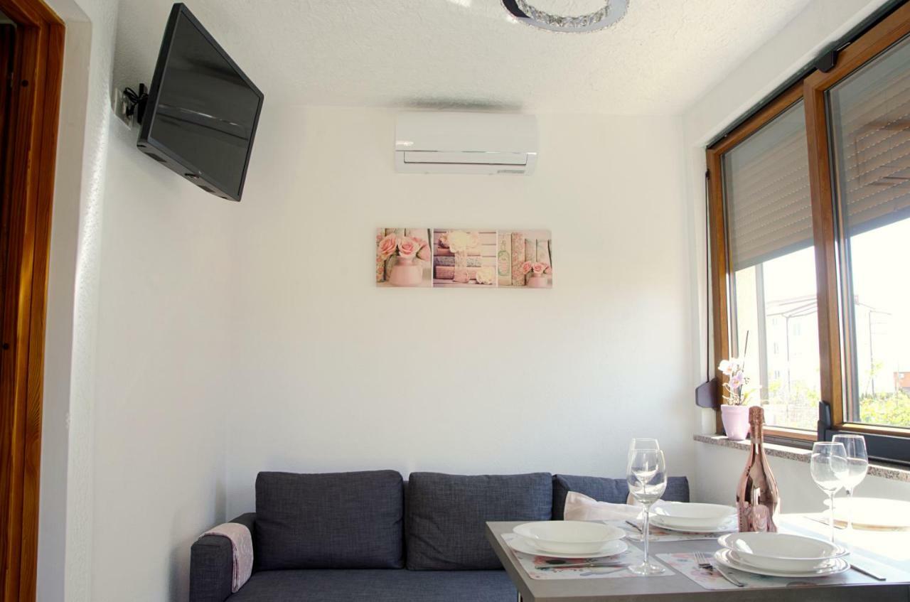 Apartment Kris Umag Extérieur photo